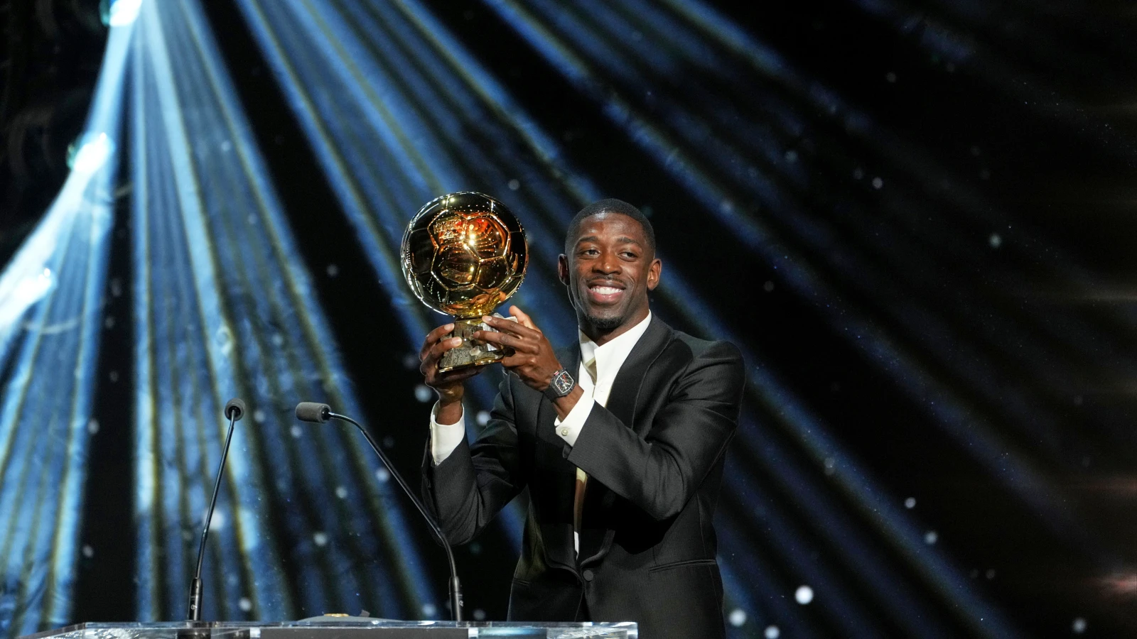 Ousmane Dembele 2025 Ballon d'Or Ödülünü Kazandı, © Thibault Camus/AP/dpa Ousmane Dembele 2025 Ballon d'Or Ödülünü Kazandı, © Thibault Camus/AP/dpa