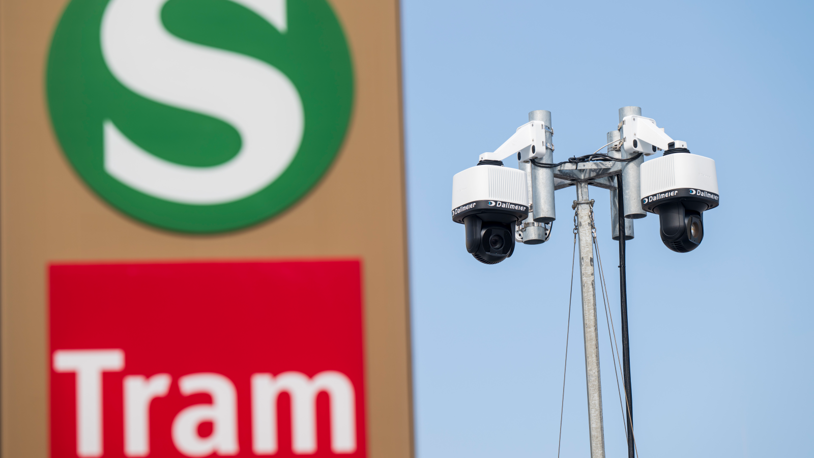 Stuttgart’ta Tramvay Kazası: Beş Yaralı!, © Peter Kneffel/dpa
