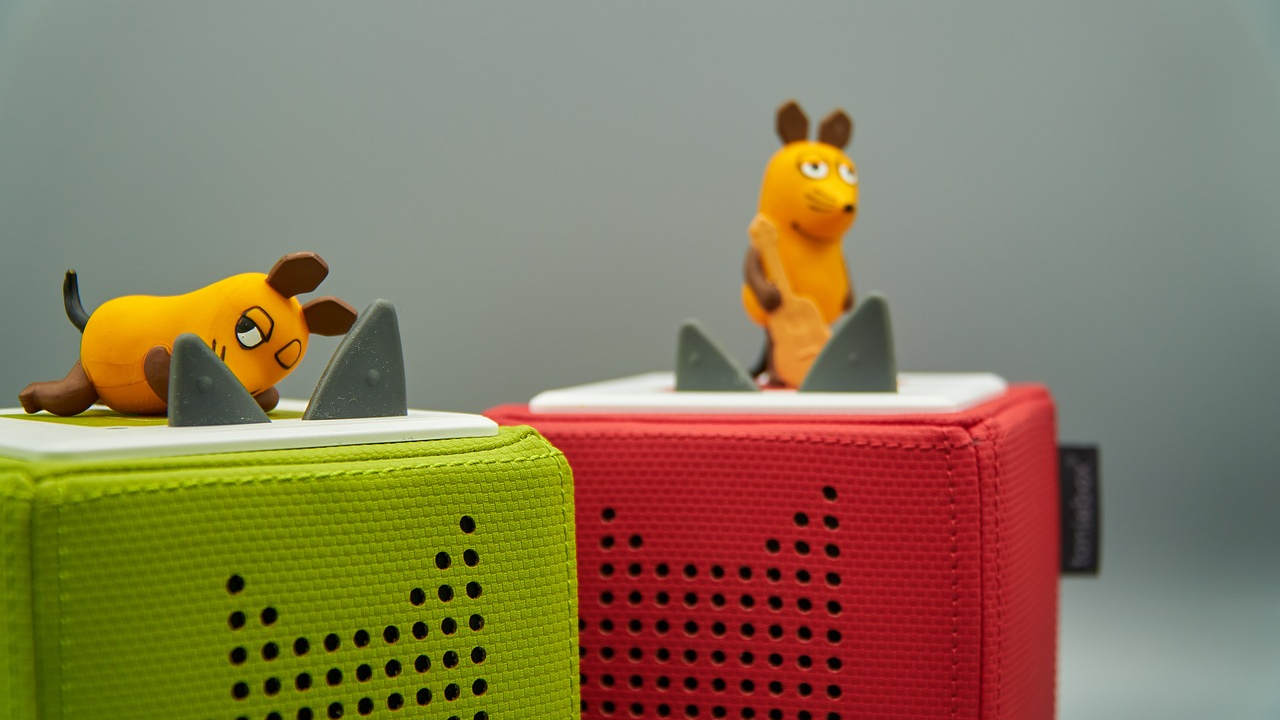 Audiobox Tonie Hörspiel, © Markus Distelrath, Pixabay