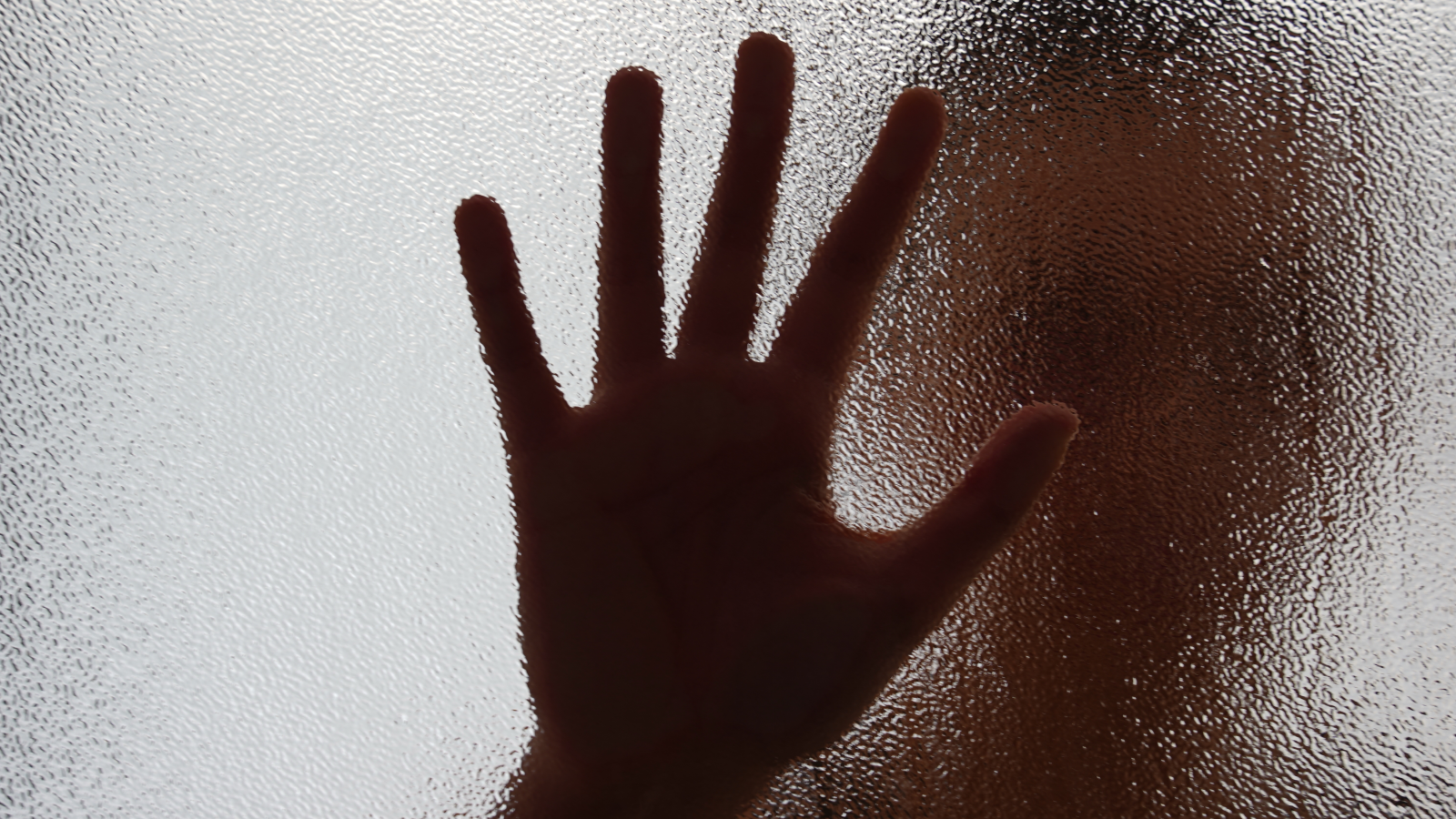 Berlin: 19 Yaşındaki Kadın Bir Kadına Saldırdı ve Kilitledi, © shutterstock