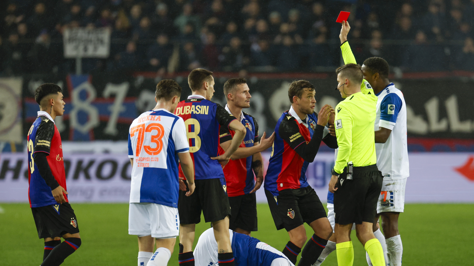 Zwei Spielsperren für Danho und Xhaka, © Foto: KEYSTONE/Giuse Esposito