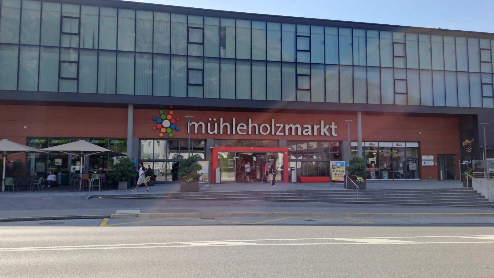 Schwelbrand im Mühleholzmarkt Vaduz, © Radio Liechtenstein Schwelbrand im Mühleholzmarkt Vaduz, © Radio Liechtenstein