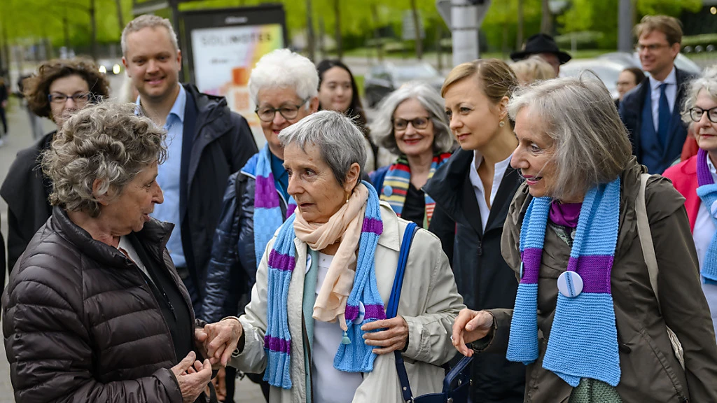 Schweiz verletzt Menschenrechte bei Klimafragen, © Keystone-SDA Schweiz verletzt Menschenrechte bei Klimafragen, © Keystone-SDA