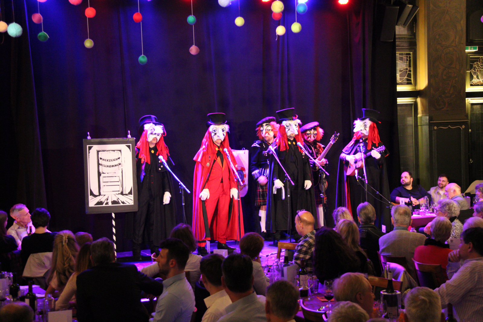 Die Aabrennte mit den MacVärs