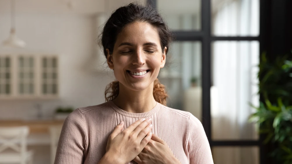 Göğüs Ağrısını Tanımak Hayati Önem Taşıyor: Kalp Sağlığınızı Koruyun, © shutterstock Göğüs Ağrısını Tanımak Hayati Önem Taşıyor: Kalp Sağlığınızı Koruyun, © shutterstock