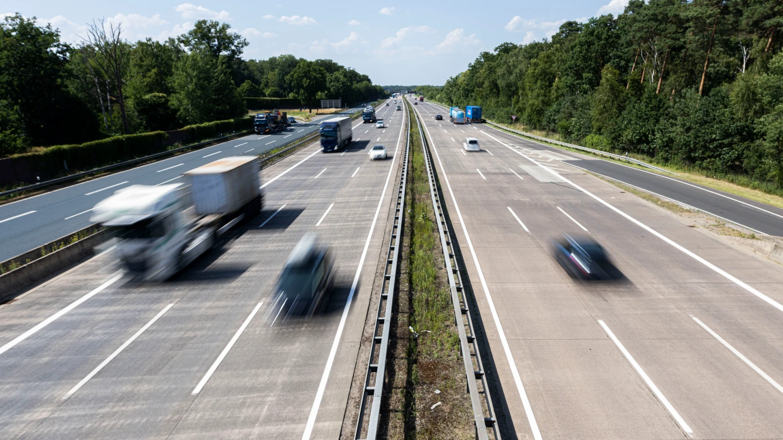 Yaz Demek, Yol Çalışmaları Demek!, © Michael Matthey/dpa Yaz Demek, Yol Çalışmaları Demek!, © Michael Matthey/dpa
