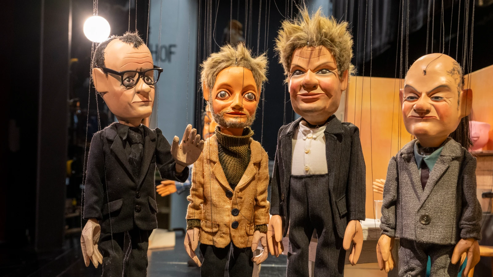 Almanlar Liderlerde Kararsızlık Yaşıyor, © dpa Almanlar Liderlerde Kararsızlık Yaşıyor, © dpa