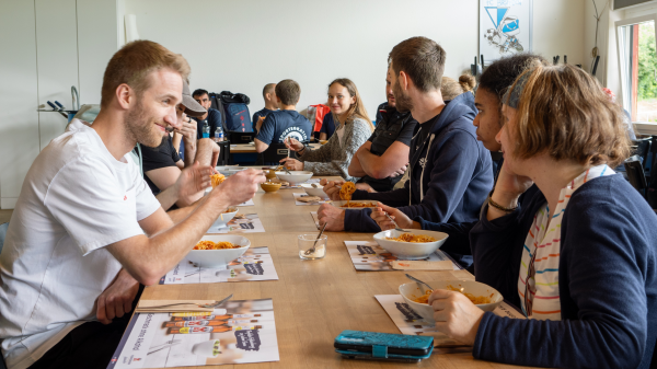 Tag der guten Tat - «Teams4Charity», © Teams4Charity