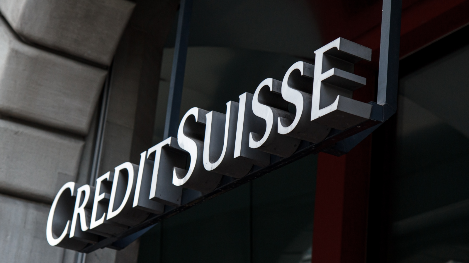 UBS will von Credit Suisse gezahlte Boni zurück, © Depositfotos / Wirestock