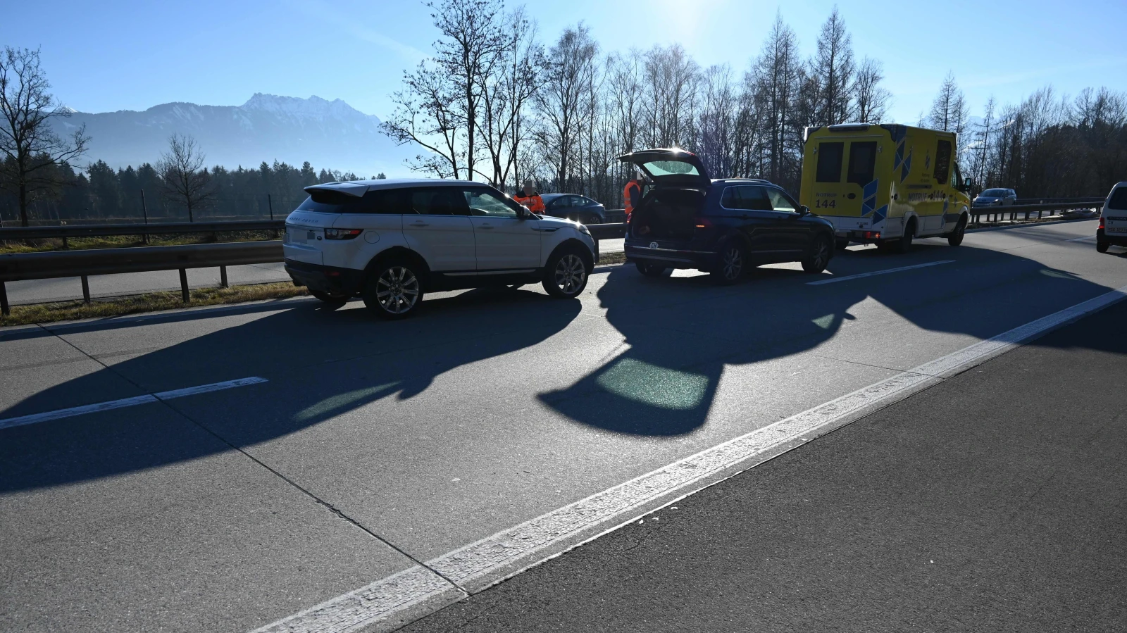 Auffahrkollision auf Autobahn bei Rüthi, © Kantonspolizei St. Gallen Auffahrkollision auf Autobahn bei Rüthi, © Kantonspolizei St. Gallen