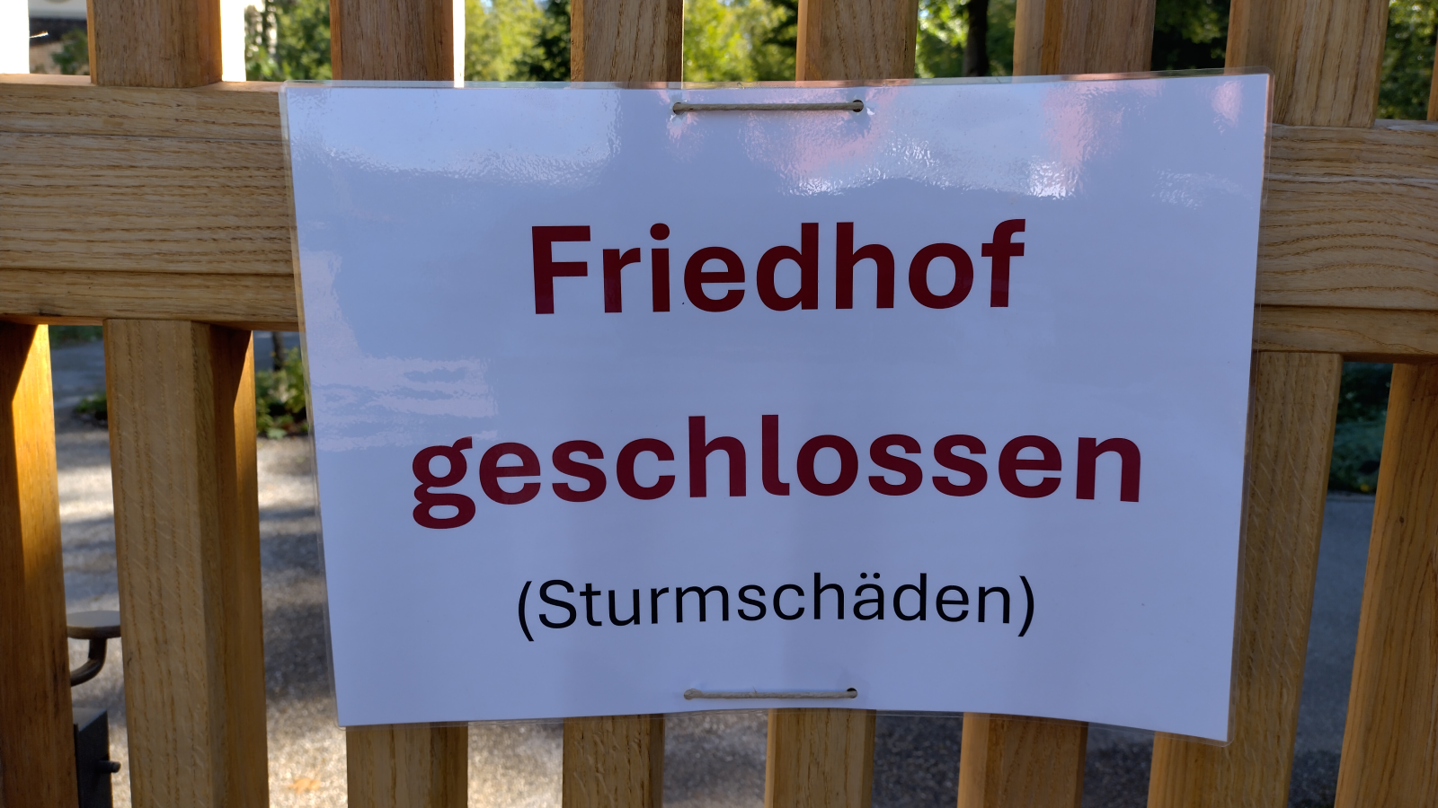 Waldfriedhof wegen Sturmschäden geschlossen, © Radio Munot