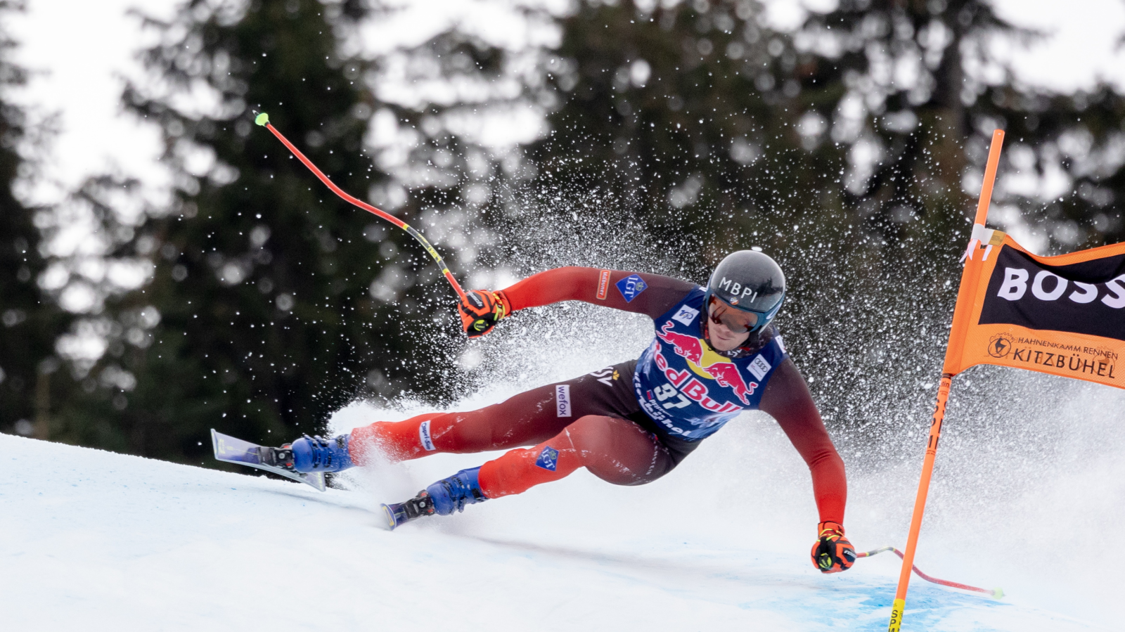 Marco Pfiffner auf dem Europacup-Podest, © Bild: Keystone-sda