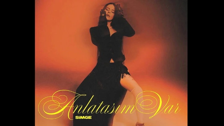 Simge’nin yeni albümü “Anlatasım Var” Listelere Hızlı Giriş Yaptı, © simgesagin / instagram Simge’nin yeni albümü “Anlatasım Var” Listelere Hızlı Giriş Yaptı, © simgesagin / instagram
