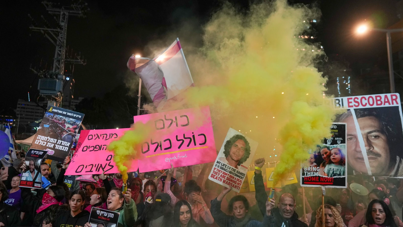 Netanyahu’nun Af Talebi Israili Sarsıyor: Protestolar Başladı, © Ohad Zwigenberg/AP/dpa Netanyahu’nun Af Talebi Israili Sarsıyor: Protestolar Başladı, © Ohad Zwigenberg/AP/dpa