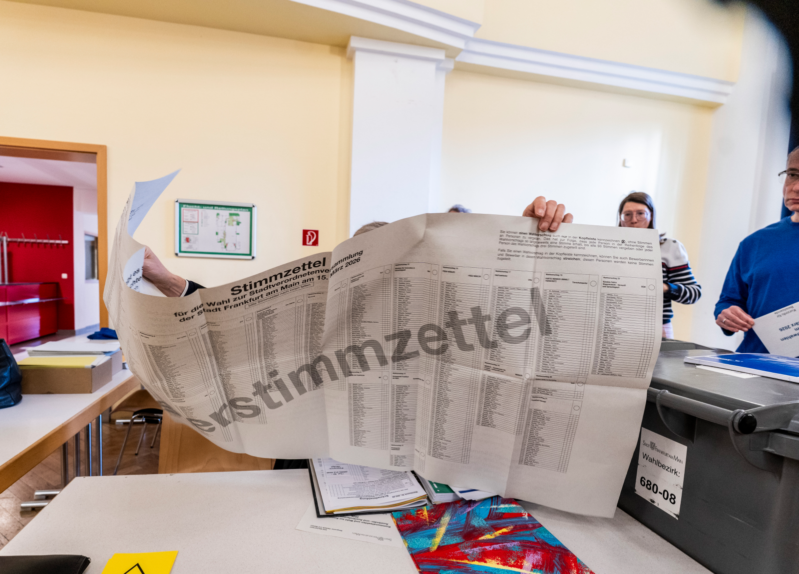 Hessen’de yerel seçimler: Türk kökenli adaylar birçok kentte meclise girdi, © Andreas Arnold/dpa