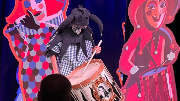 Gion Obrist offizielle Bryysdrummle Drummelkönig Junge, © Radio Basilisk Gion Obrist offizielle Bryysdrummle Drummelkönig Junge, © Radio Basilisk