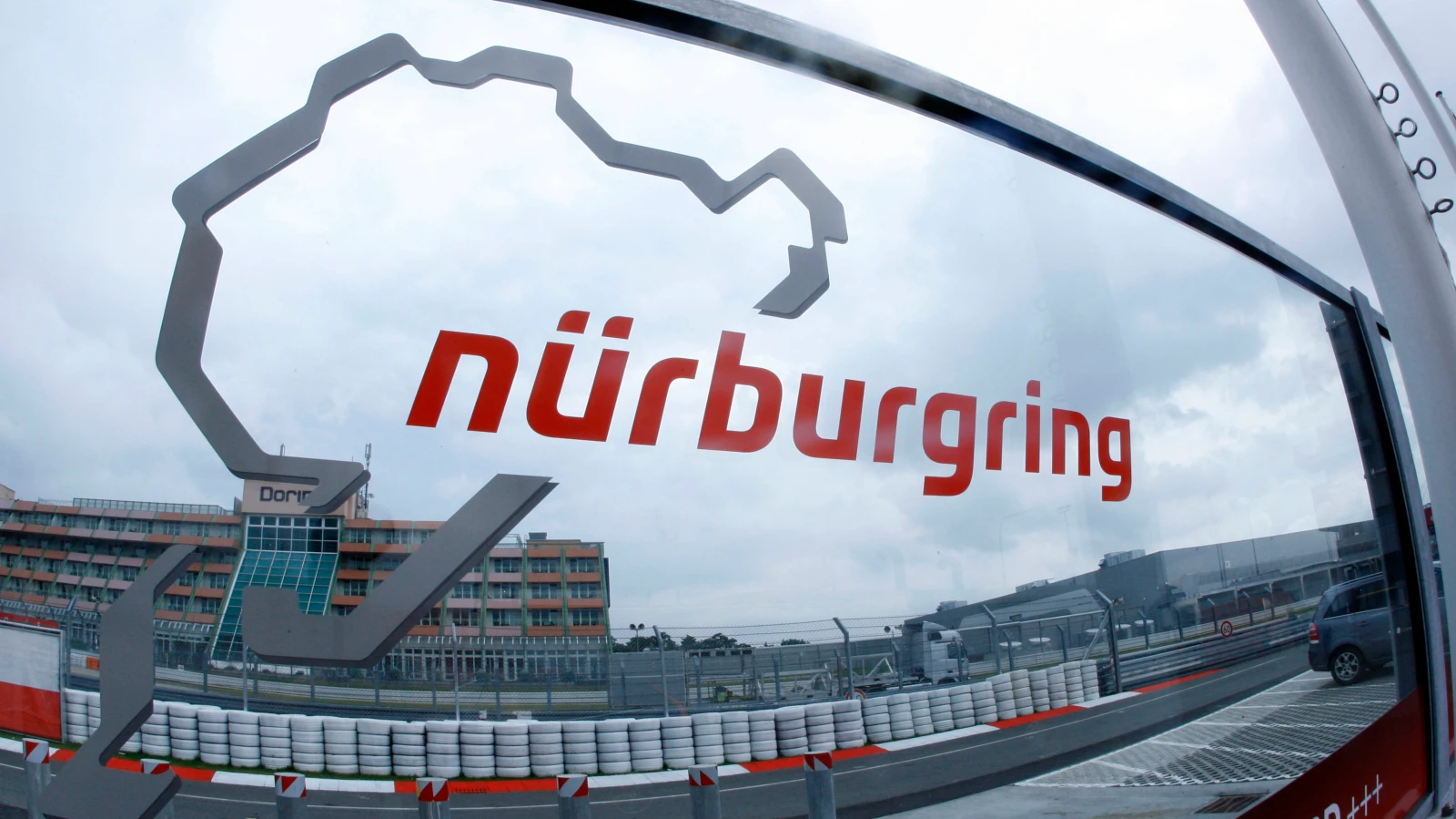 Nürburgring’de “Raser” Çalışma Grubu Kuruldu, © Jens Büttner/dpa Nürburgring’de “Raser” Çalışma Grubu Kuruldu, © Jens Büttner/dpa