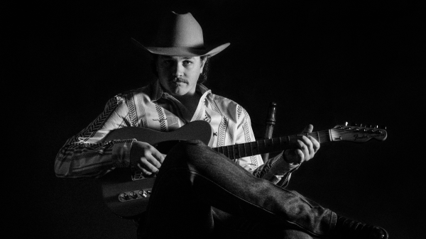 Zach Top, © Tiny Miracles Communication