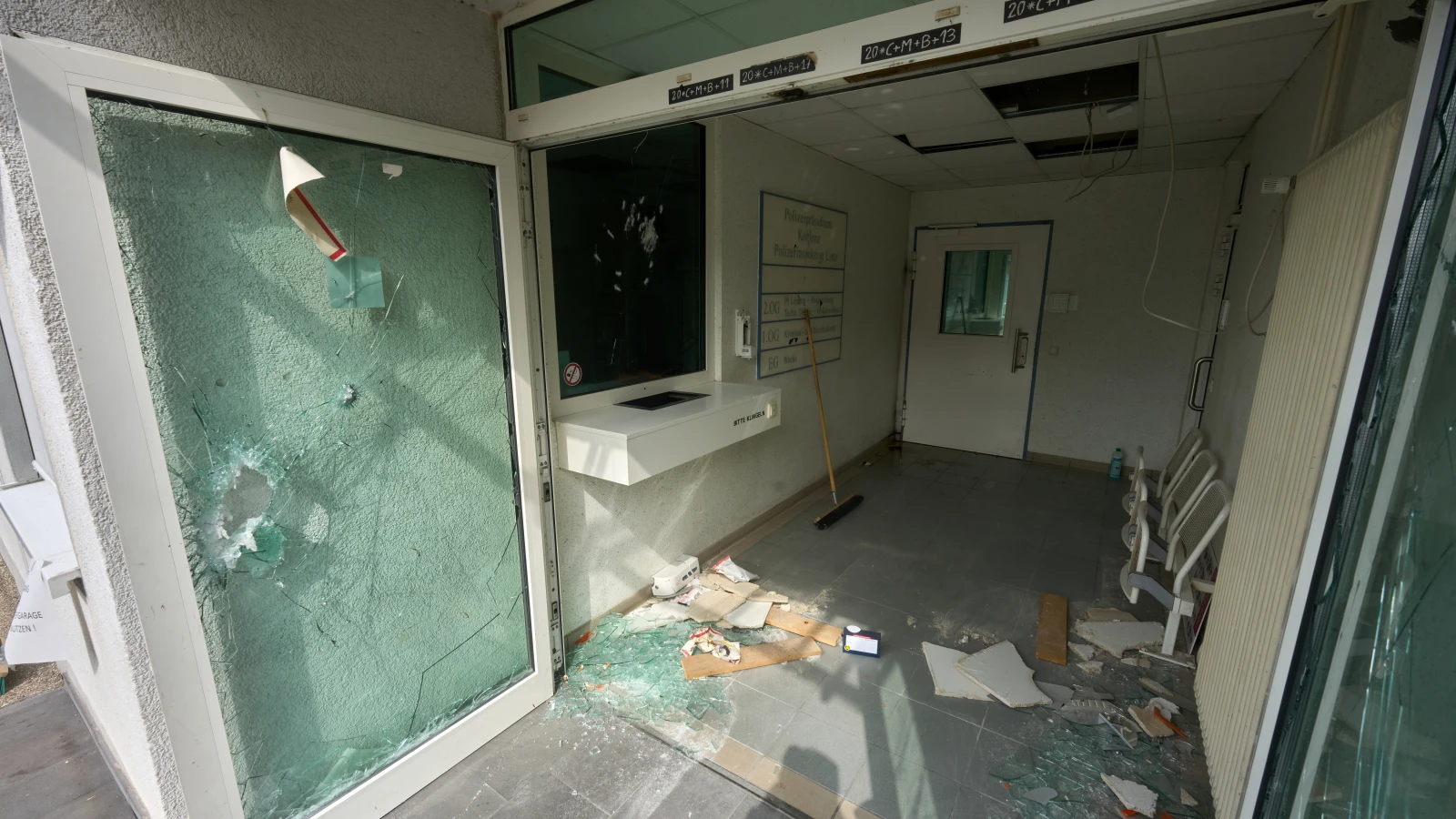 Linz'deki Pala Saldırısında Yeni Detaylar, © dpa Linz'deki Pala Saldırısında Yeni Detaylar, © dpa