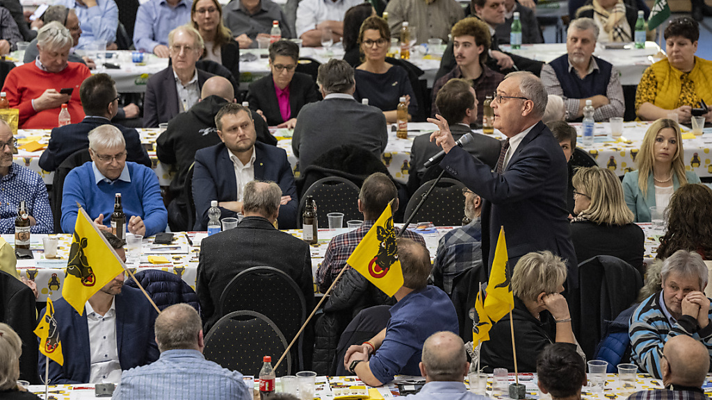 Die SVP ist für ein höheres Rentenalter und gegen einen AHV-Ausbau, © Keystone / SDA