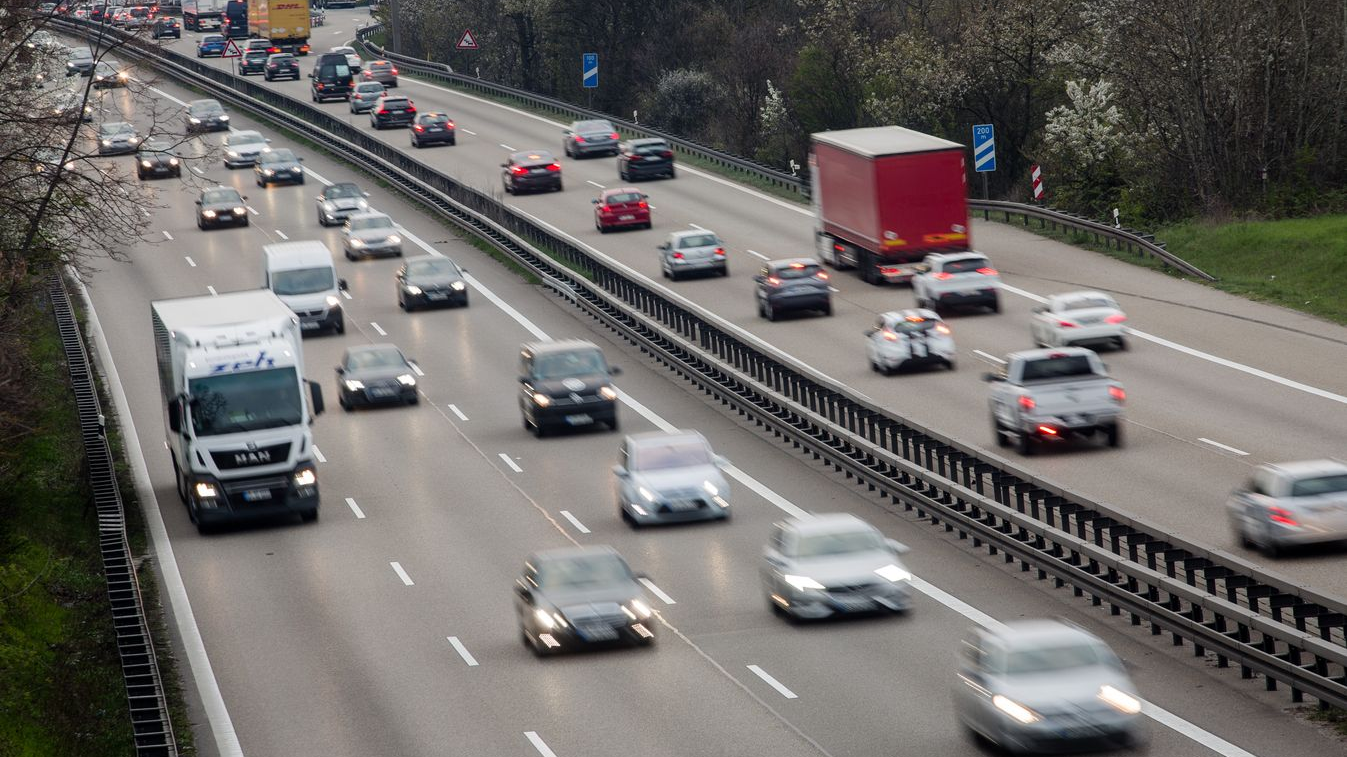 A1 Brinkum Çıkışı Geçici Olarak Kapatılıyor!, © Christoph Schmidt/dpa