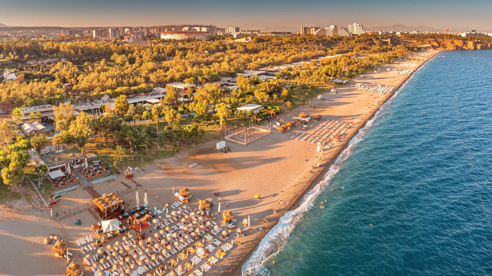 2025’in En Misafirperver Ülkeleri ve Bölgeleri Seçildi!, © shutterstock 2025’in En Misafirperver Ülkeleri ve Bölgeleri Seçildi!, © shutterstock