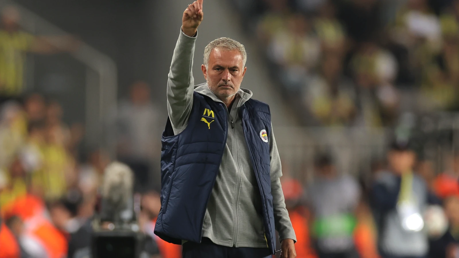 Mourinho'ya Ceza Dünya Medyasında!, © Uncredited/AP/dpa Mourinho'ya Ceza Dünya Medyasında!, © Uncredited/AP/dpa