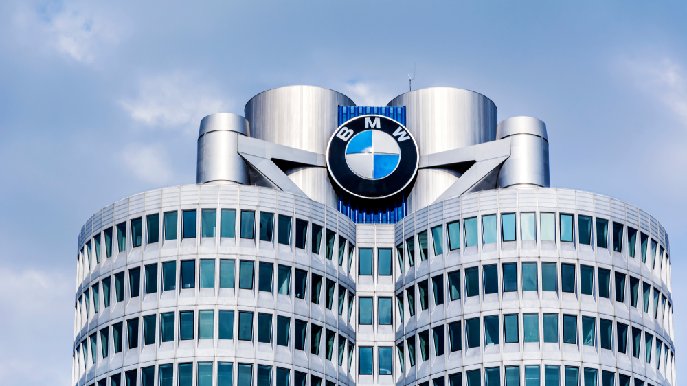 BMW'den Şok Geri Çağırma: 1,5 Milyon Araç Geri Çağrıldı, © shutterstock