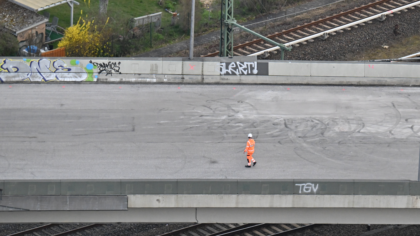 Ringbahn Köprüsünün Kaç Şeritli Olacağı Tartışılıyor!, © Sebastian Gollnow/dpa