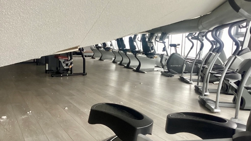 Recklinghausen’de Fitness Stüdyosunda Tavan Çöktü!, © dpa Recklinghausen’de Fitness Stüdyosunda Tavan Çöktü!, © dpa