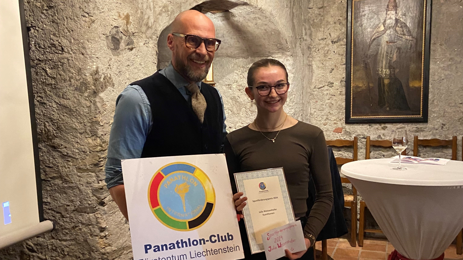Julia Weissenhofer gewinnt Sportförderpreis , © Panathlon Club Liechtenstein