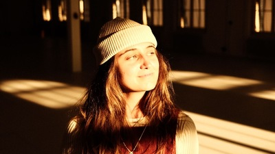 JUNE JULY, Keeping Me, © mx3