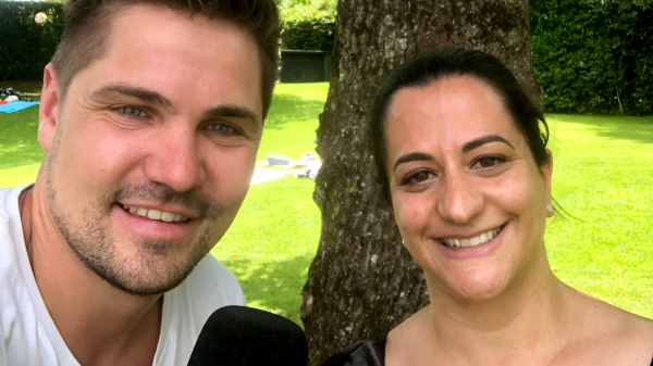 Sabrina singt «Coco Jambo»