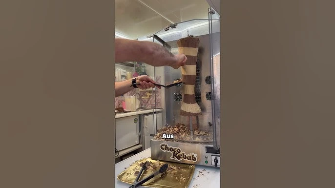 Berlin’de Çikolata Döneri!, © Chocolate Festival Berlin Youtube Ekran Resmi Berlin’de Çikolata Döneri!, © Chocolate Festival Berlin Youtube Ekran Resmi