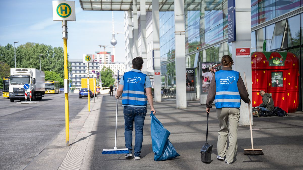 Bahar Temizliğinde Çevre ve Sağlık Uyarısı!, © Hannes P. Albert/dpa