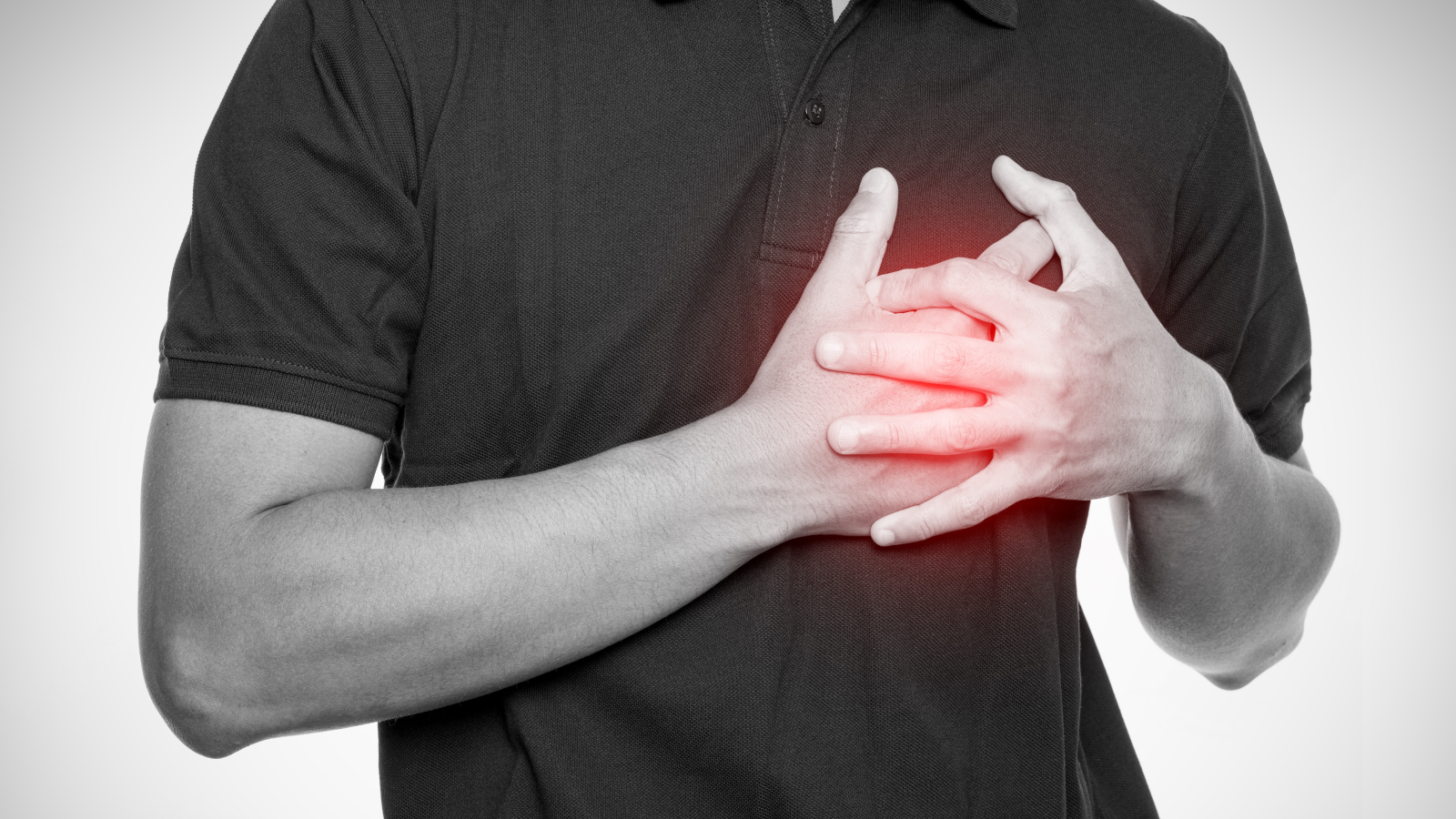 Göğüs Ağrısı Olmadan Kalp Krizi Başlayabilir, © shutterstock