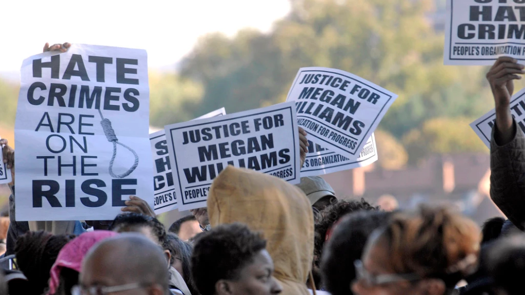 Drei Prozent der Schweizer Bevölkerung hat "Hate Crime" erfahren, © Keystone SDA Drei Prozent der Schweizer Bevölkerung hat "Hate Crime" erfahren, © Keystone SDA