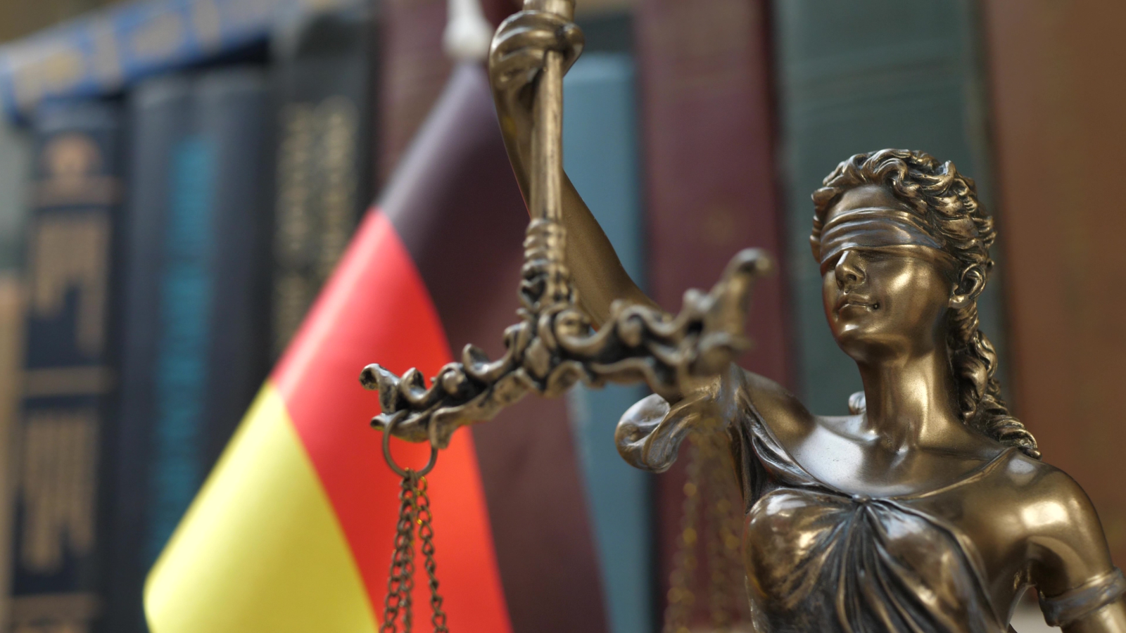 Berlin’de “klan” bağlantılı iki kardeşe uzun hapis cezaları, © shutterstock