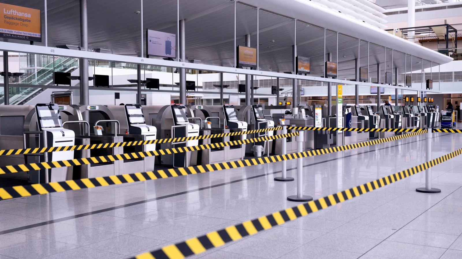 Dikkat! 11 Havalimanında Grev Kararı: Uçuşlarda Kaos Bekleniyor, © dpa Dikkat! 11 Havalimanında Grev Kararı: Uçuşlarda Kaos Bekleniyor, © dpa