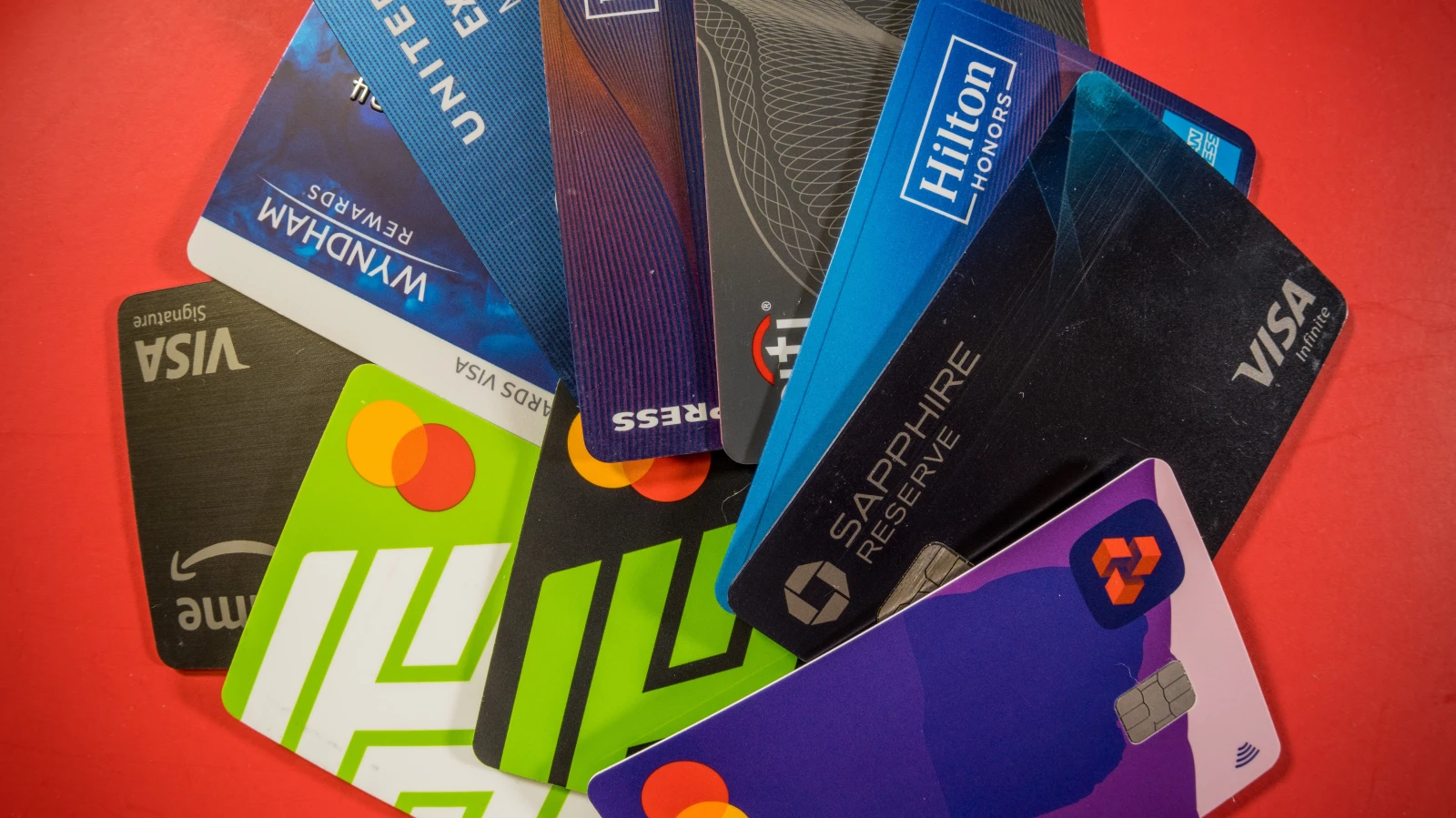 Aşırı Borcun Yaygın Nedeni Hastalık ve Bağımlılık!, © shutterstock Aşırı Borcun Yaygın Nedeni Hastalık ve Bağımlılık!, © shutterstock