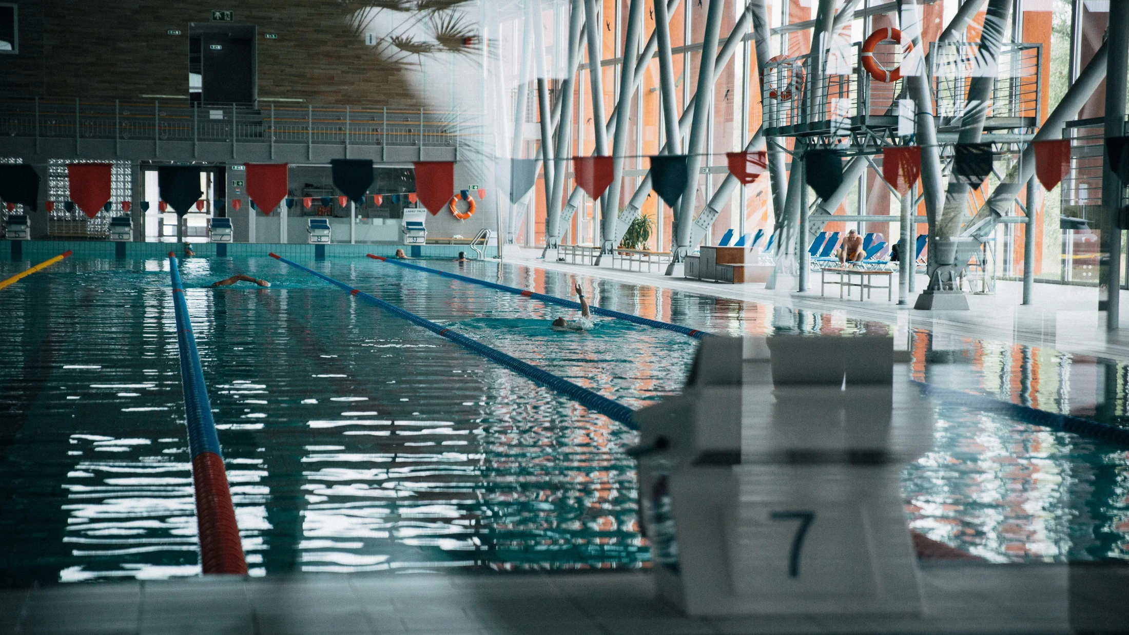 © Bence Szemerey © Bence Szemerey