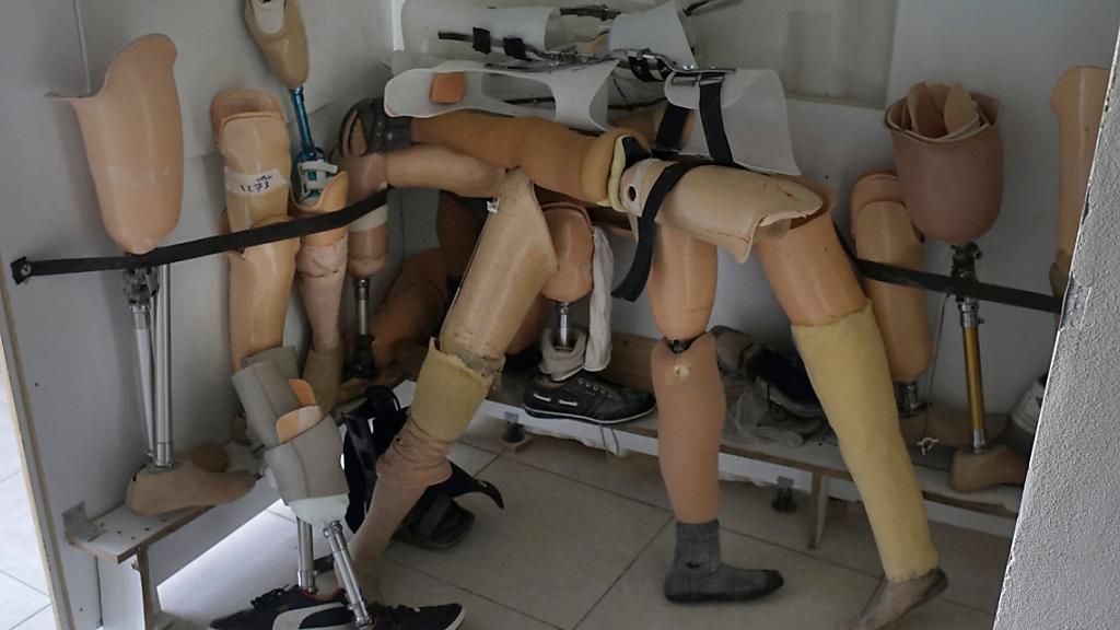 Beinprothese kommuniziert besser mit dem Gehirn, © Keystone/SDA