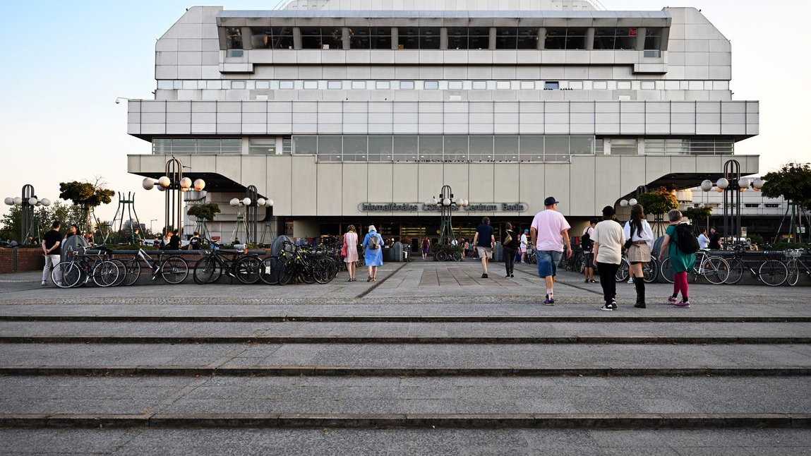 Berlin’in “Raumschiff”i Kongre Merkezi ICC Ziyarete Açıldı!, © Soeren Stache/dpa