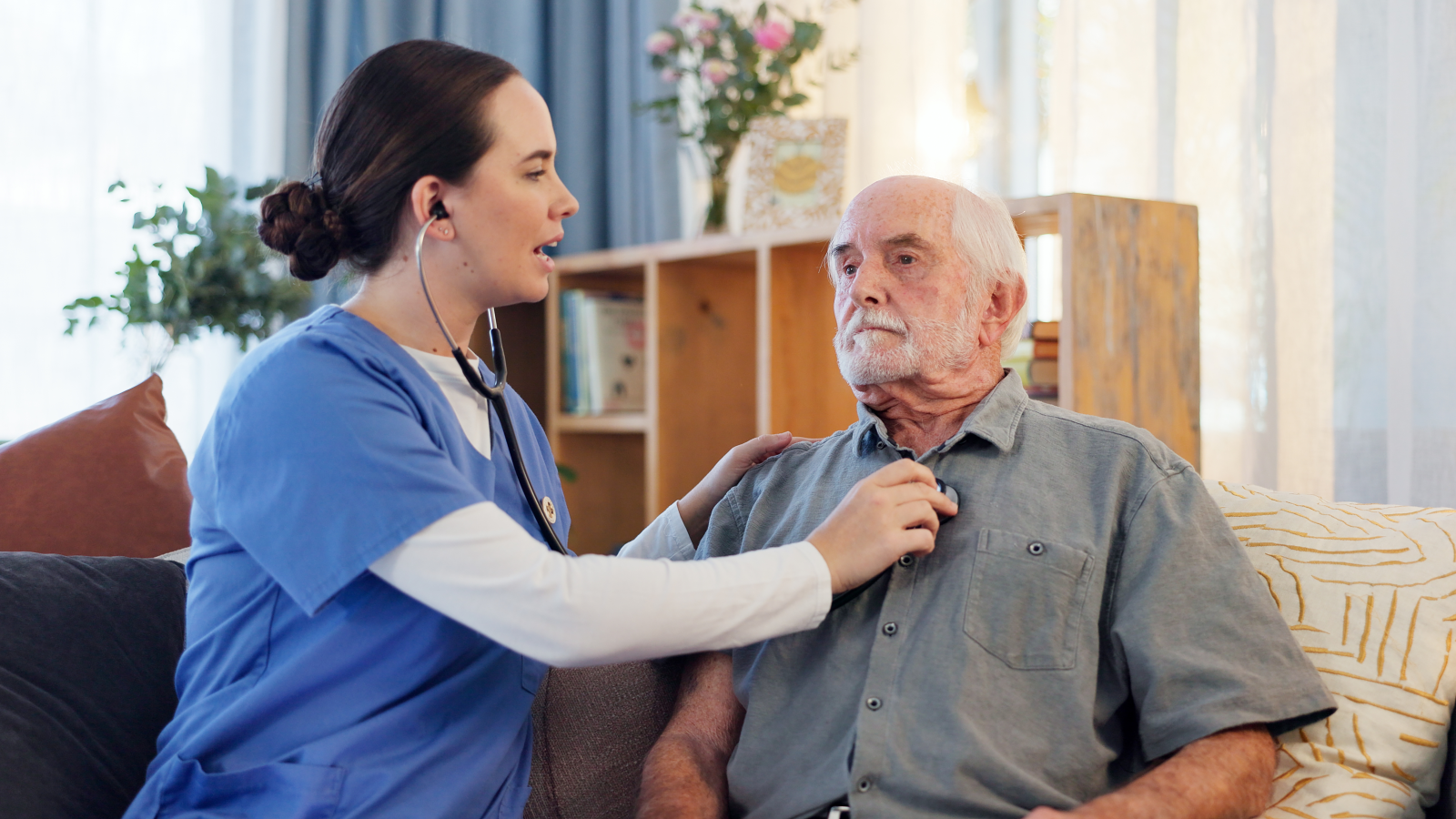 NRW’de Bakım Sektöründe Büyük Açık: Yabancı Personel İçin Eğitim ve Destek Programı, © shutterstock