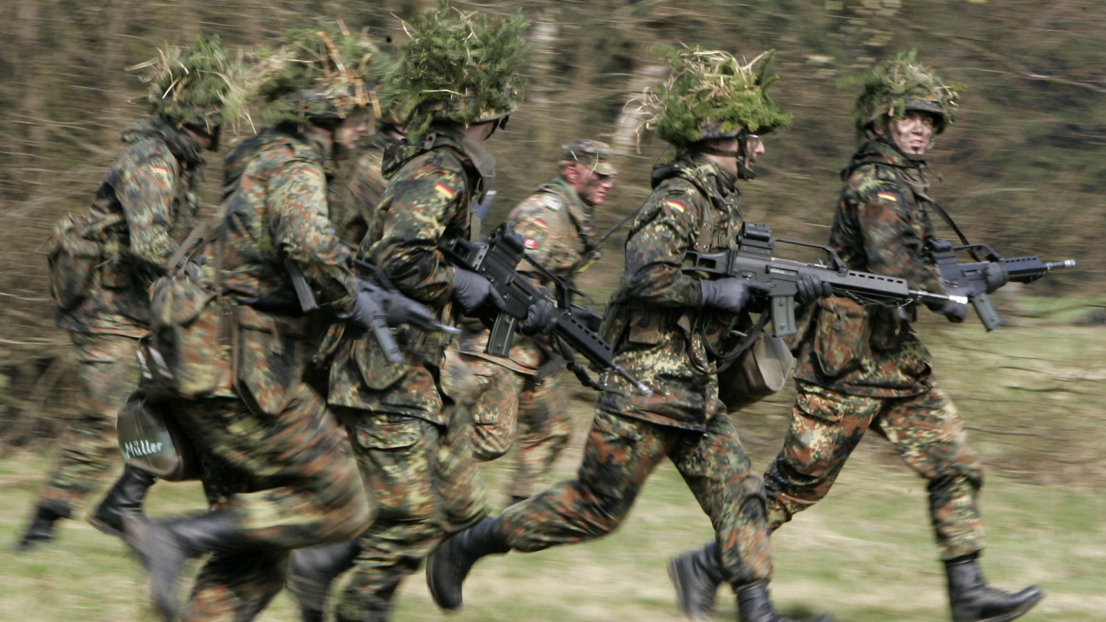 Almanya’da Zorunlu Askerlik Geri mi Gelecek!, © dpa