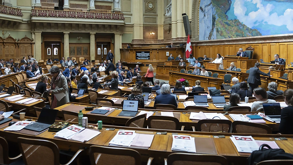 Nationalrat will eigene Schwerpunkte setzen, © Keystone/SDA Nationalrat will eigene Schwerpunkte setzen, © Keystone/SDA