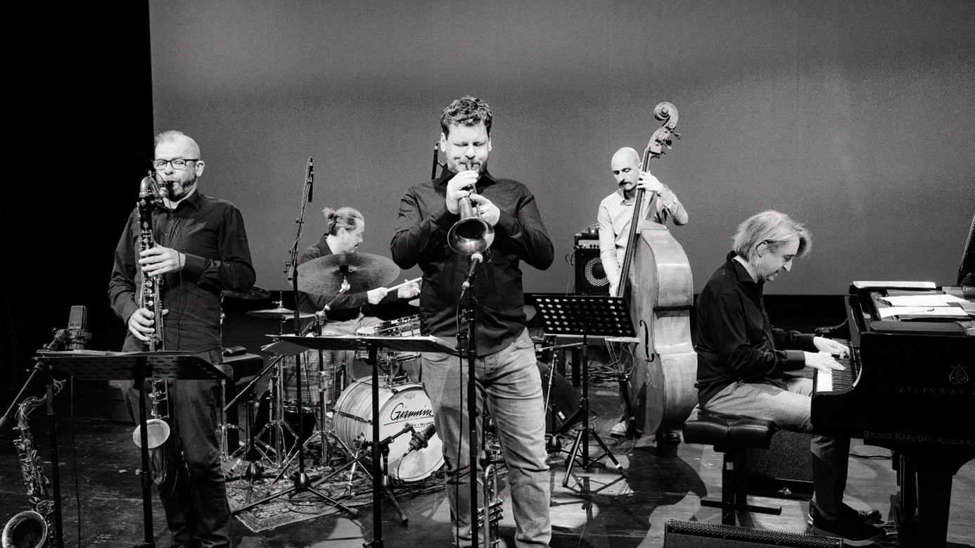 Christoph Stiefel Full Tree, © ZVG