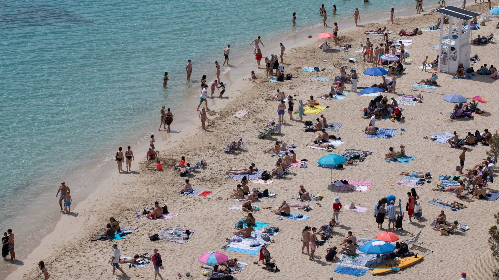 Almanlar Tatilden Vazgeçmiyor!, © dpa