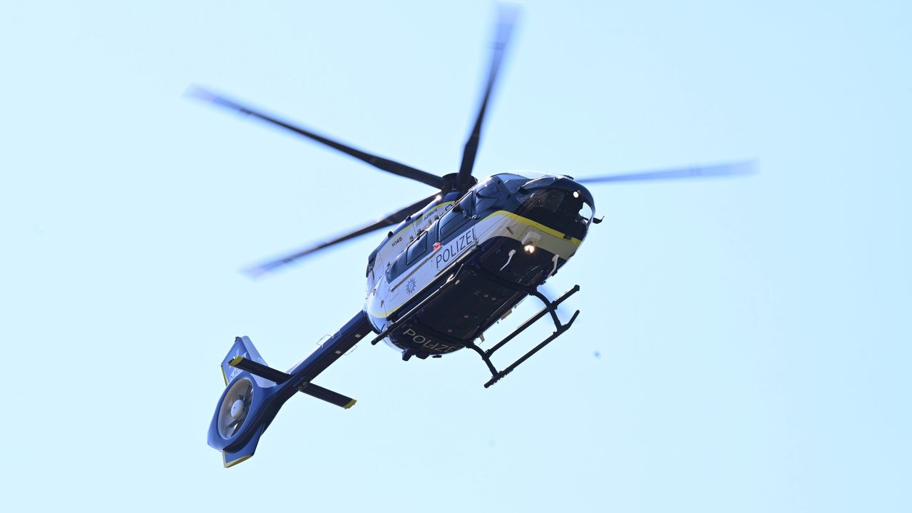 Dortmund’da Polis Helikopteriyle Takip, © dpa