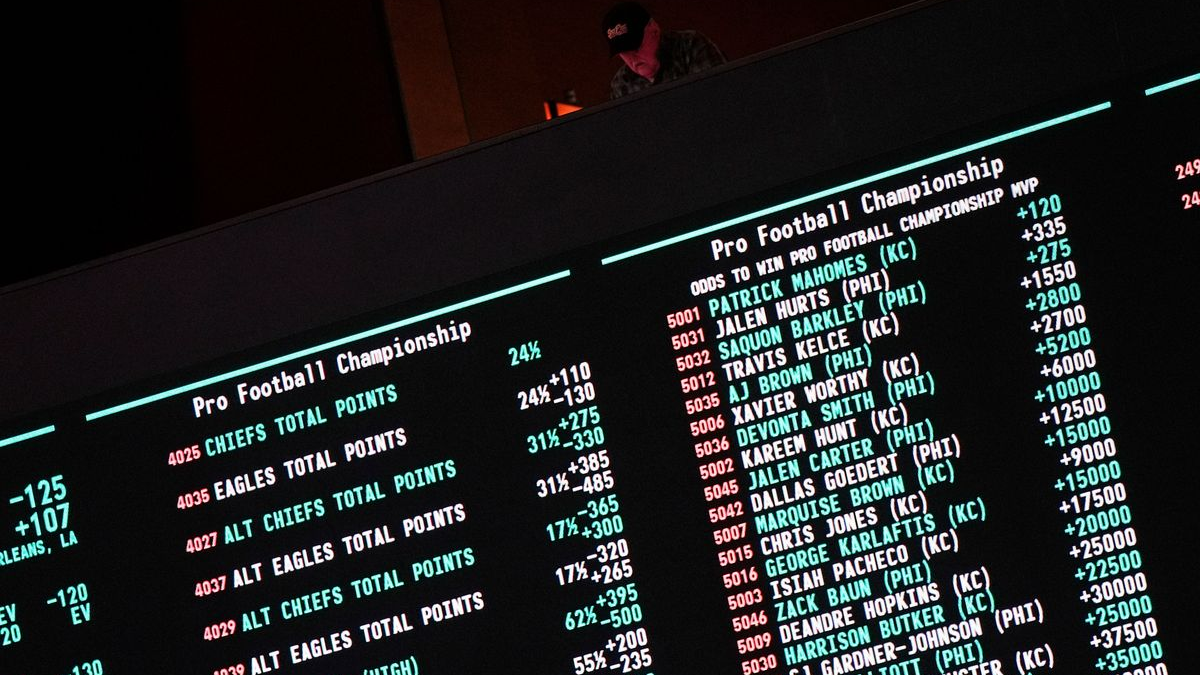 Online kumar bağımlılığı hızla artıyor!, © John Locher/AP/dpa